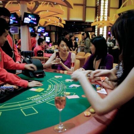 Singapore Casino Dealer Sentenced for Sleight-of-Hand Theft at Resorts World Sentosa