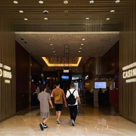 Singapore Casino Visits Drop By 5,000 In 2025, Regulator Says