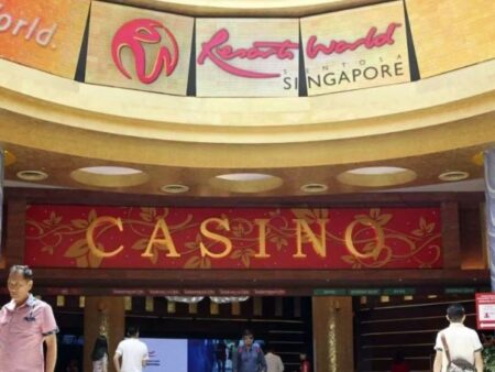 Marina Bay Sands Extends Its Lead Over Resorts World Sentosa